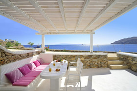 Pantheon Luxury Suites