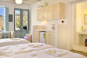 Pantheon Luxury Suites