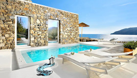 Pantheon Luxury Suites