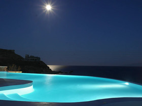 Pantheon Luxury Suites