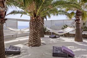 Pietra E Mare - Mykonos Moments