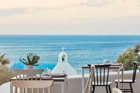 Pietra E Mare - Mykonos Moments