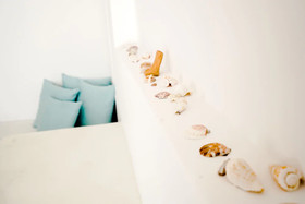 Flaskos Suites