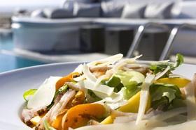 Flaskos Suites