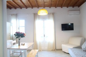 Lefteris Apartments