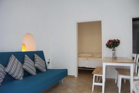 Lefteris Apartments