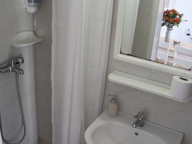 Lefteris Apartments