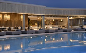 Aeonic Suites & Spa Mykonos