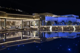 Aeonic Suites & Spa Mykonos