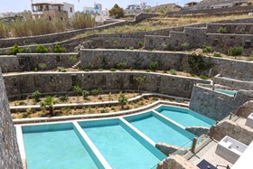 Aeonic Suites & Spa Mykonos
