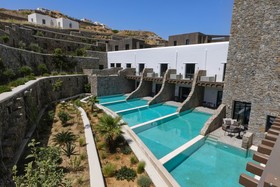 Aeonic Suites & Spa Mykonos