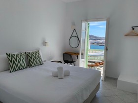Yalos Hotel Sunset View