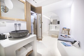 Balius Mykonos