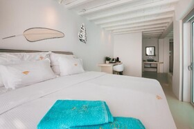 Balius Mykonos