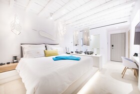 Balius Mykonos