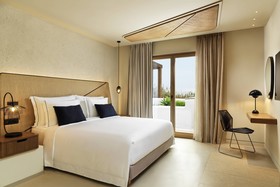 Aegon Mykonos, Autograph Collection