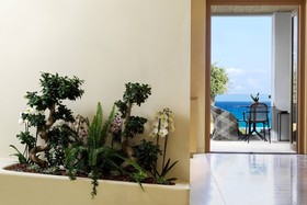 Aegon Mykonos, Autograph Collection