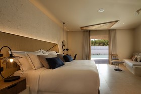 Aegon Mykonos, Autograph Collection