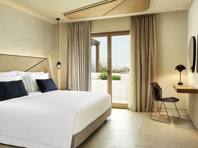 Aegon Mykonos, Autograph Collection