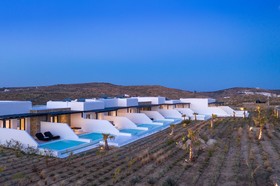 Agrari Black Villas