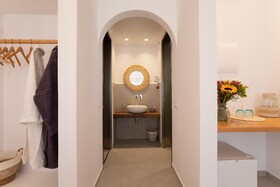 Agrari Ninemia Hotel & Suites