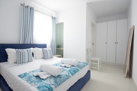 Amaris Residence