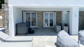 Amperian Mykonos Suites