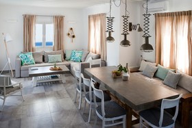 Amperian Mykonos Suites