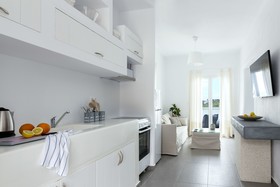 Amperian Mykonos Suites