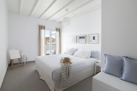 Amperian Mykonos Suites