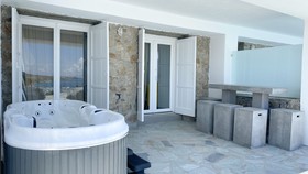 Amperian Mykonos Suites