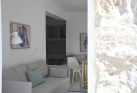 Amperian Mykonos Suites