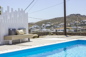 Amperian Mykonos Suites