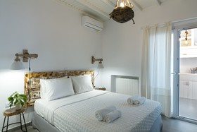 Amperian Mykonos Suites