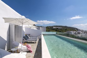 Amperian Mykonos Suites