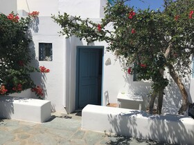 Andriani's Guest House