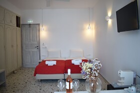 Andriani's Guest House
