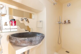 aníko suites