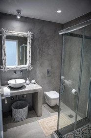 Bellou Suites