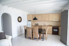 Bellou Suites