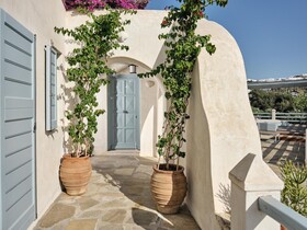 Belvedere Mykonos - Waterfront Villa & Suites