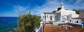 Belvedere Mykonos - Waterfront Villa & Suites