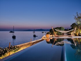 Belvedere Mykonos - Waterfront Villa & Suites