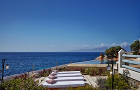 Belvedere Mykonos - Waterfront Villa & Suites