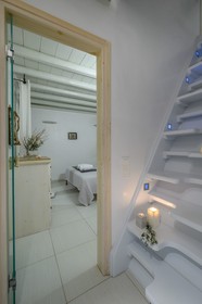 Beyond Super Paradise Villa