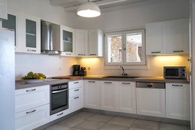 Elia Horizon Apartment
