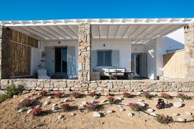 Elia Horizon Apartment