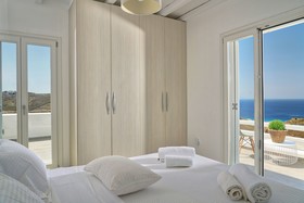 Elia Horizon Apartment