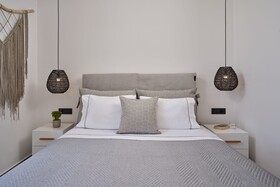 Ionic Suites