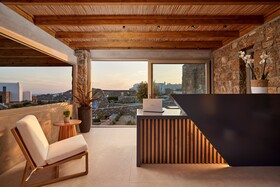 Ionic Suites